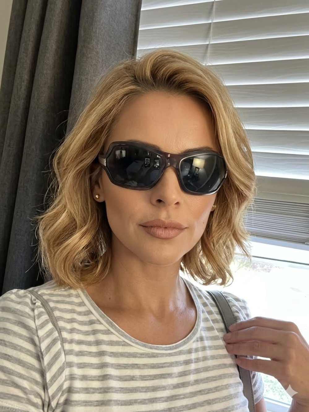 Vintage Prada Unisex brown tortoiseshell Wrap Sunglasses